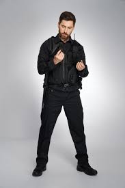 Wolf Cut Man: The Trendy Hairstyle Redefining Men’s Fashion wolf cut man